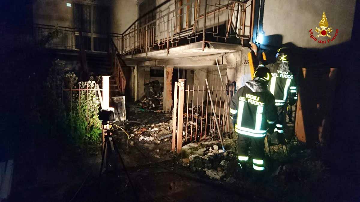 INCENDIATA UN'ABITAZIONE A CHIAMPO