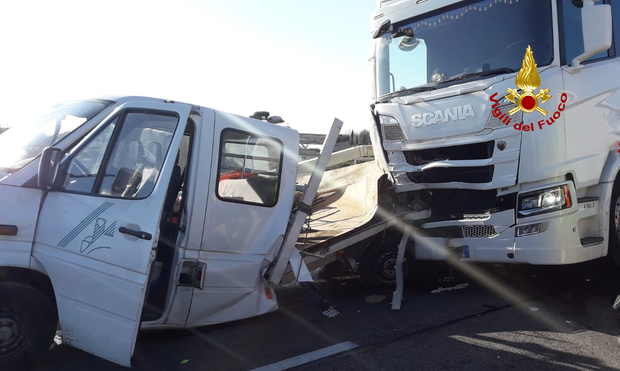 INCIDENTE MORTALE A CASTELFRANCO