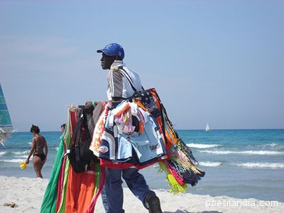 LIGNANO E LA LOTTA AI VENDITORI ABUSIVI